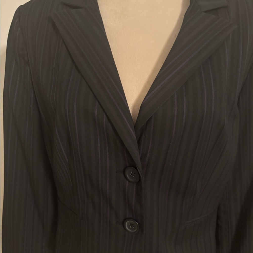 NWT Express Black Pinstripe Blazer - Picture 3 of 10